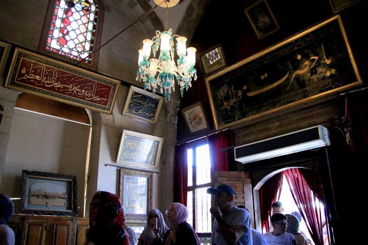 Mevlana Müzesi'nde hafta sonu yoğunluğu yaşanıyor G4