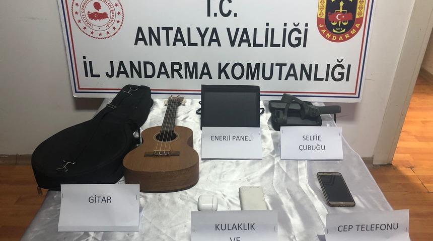Antalya'da 2 gasp şüphelisi yakalandı