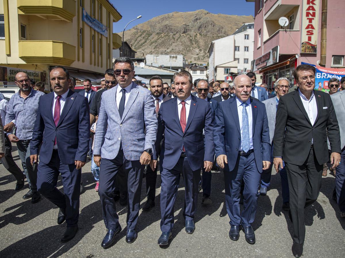 BBP Genel Başkanı Destici, Pasinler Zaferi'nin yıl d&ouml;n&uuml;m&uuml; etkinliğinde konuştu: