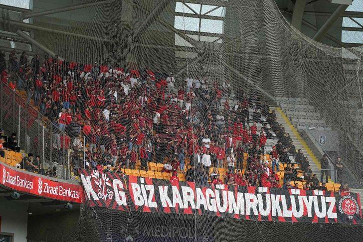 Yine gol yemediler ama Pirlo'dan çelme geldi! Medipol Başakşehir, Fatih Karagümrük ile 0-0 berabere kaldı G2
