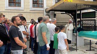 Beylikdüzü'nde öldürülen 2 kız kardeş son yolculuklarına uğurlandı
