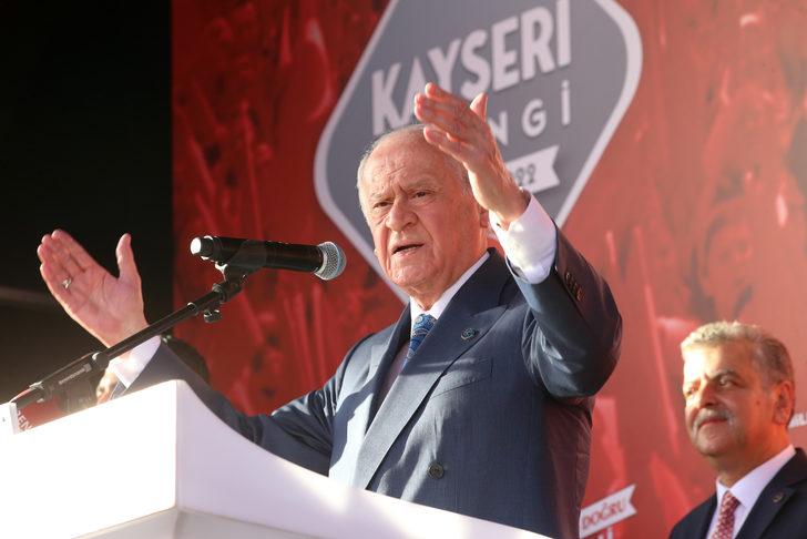 Bahçeli: "Aktif diplomasiyle bölgemizde ve küresel zeminde barış kuşağı tesis etmek için mücadele eden itibarlı bir Türkiye fotoğrafı herkesin dikkatini çekmiştir." G4