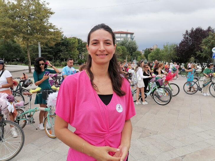 Kocaeli'de "Süslü Kadınlar Bisiklet Turu" düzenlendi G2