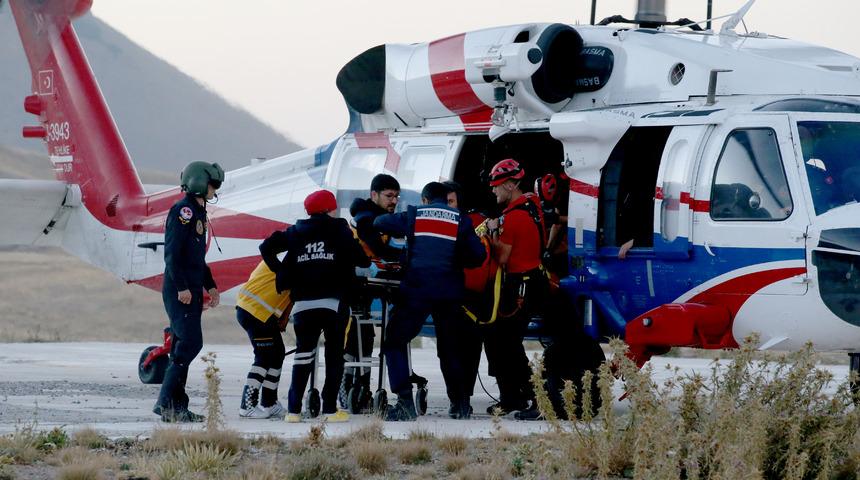 Erciyes'te feci olay! Dağcıların üzerine kaya düştü: 1 ölü 2 yaralı