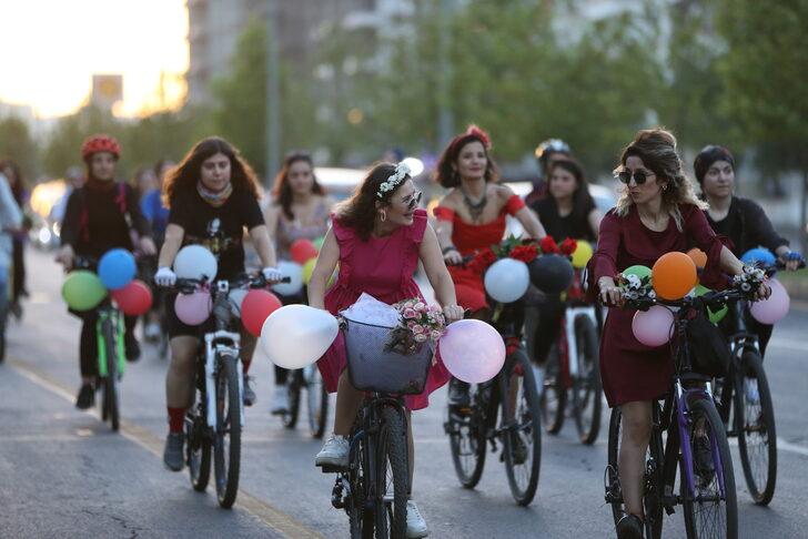 Diyarbakır ve Elazığ'da "Süslü Kadınlar Bisiklet Turu" düzenlendi G5