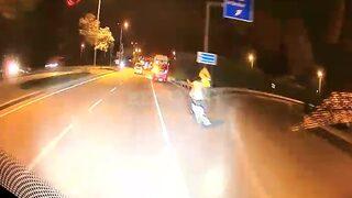 Düzce'de halk otobüsüne silahlı saldırı! Motosikletten ateş açıldı