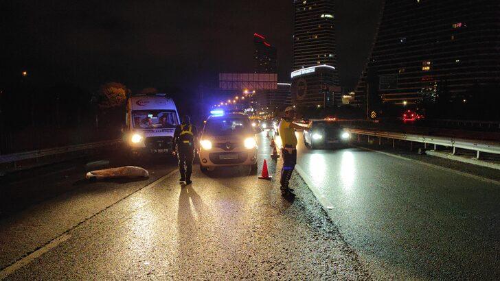 Ataşehir'de yolun karşısına geçerken taksinin çarptığı yaya öldü G2