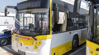 Mersin'de şoförle tartışan yolcu otobüse zarar verdi