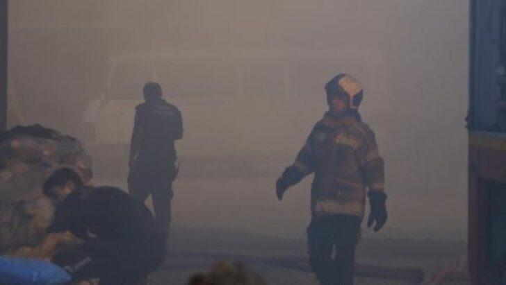 Bursa'da korkutan yangın! Tonlarca odun ve kömür vardı, hepsi yandı G5