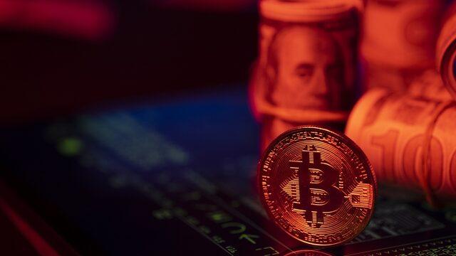 Son dakika: Bitcoin, Ethereum, Cardano… Kripto paralar sert çakıldı