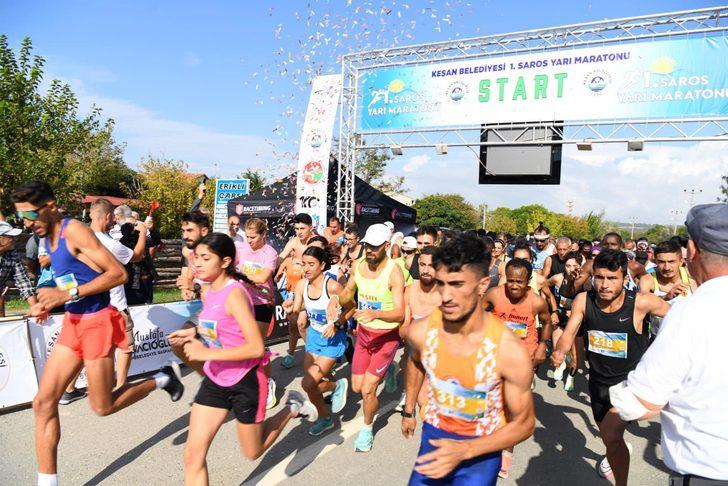 1. Saros Yarı Maratonu, 338 sporcunun katılımıyla düzenlendi G1