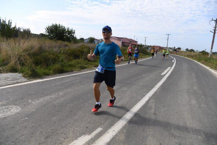 1. Saros Yarı Maratonu, 338 sporcunun katılımıyla düzenlendi G2