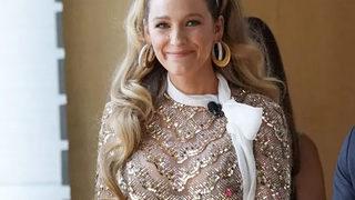 Blake Lively hamilelik pozunu paylaşarak sitem etti