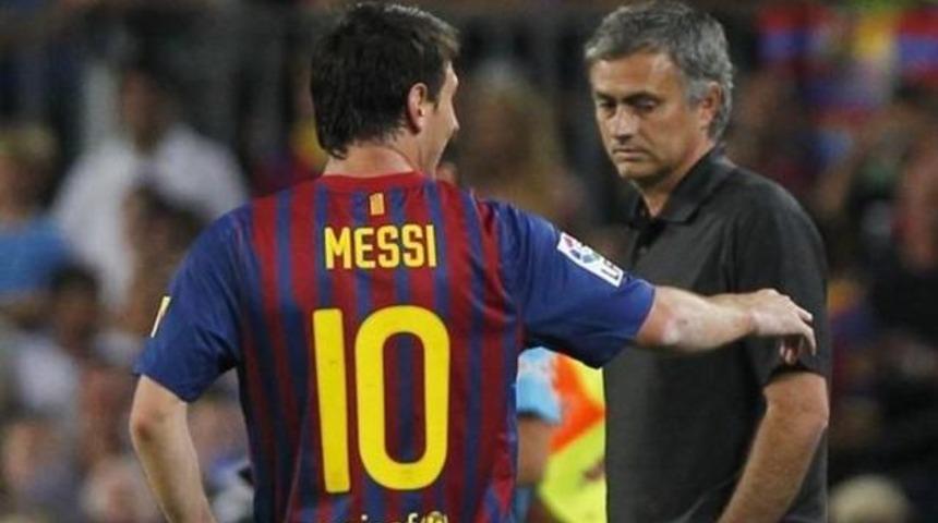 Mourinho &ccedil;ıldırdı: Messi'ye yıllık 50 milyon Euro