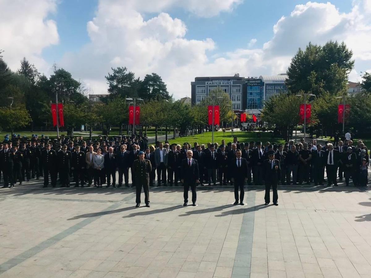 Doğu Marmara ve Batı Karadeniz'de Gaziler G&uuml;n&uuml; t&ouml;renle kutlandı