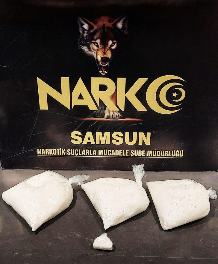 İstanbul'dan uyuşturucu getiren 4 şüpheli Samsun'da yakalandı G4