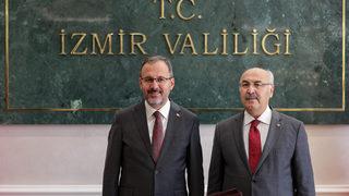 Bakan Kasapoğlu, İzmir Gençlik ve Yatırım Değerlendirme Toplantısı'na katıldı