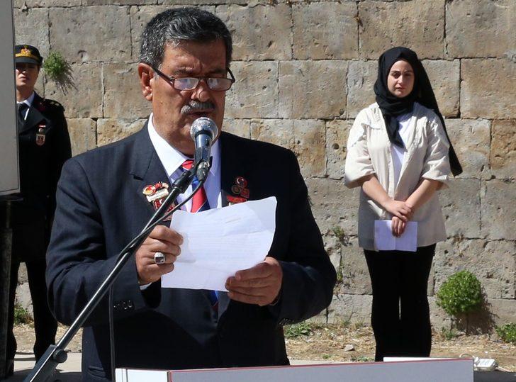 Van, Bitlis, Muş ve Hakkari'de Gaziler Günü törenle kutlandı G3