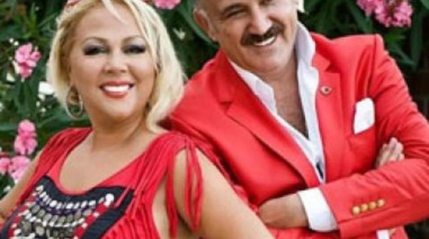 Safiye Soyman Faik &Ouml;zt&uuml;rk &Ccedil;ifti Canlı Yayında G&ouml;zyaşları Arasında Barıştılar Kimdirler?