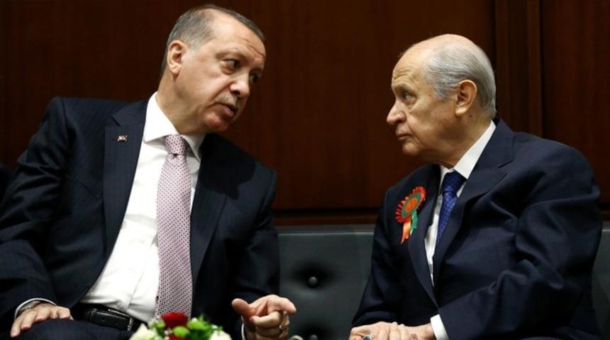 2017 son referandum anketlerinde AKP ve MHP bombası