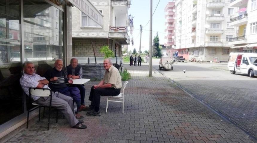 Rize’de imamlar ezanı unuttu, vatandaşlar isyan etti