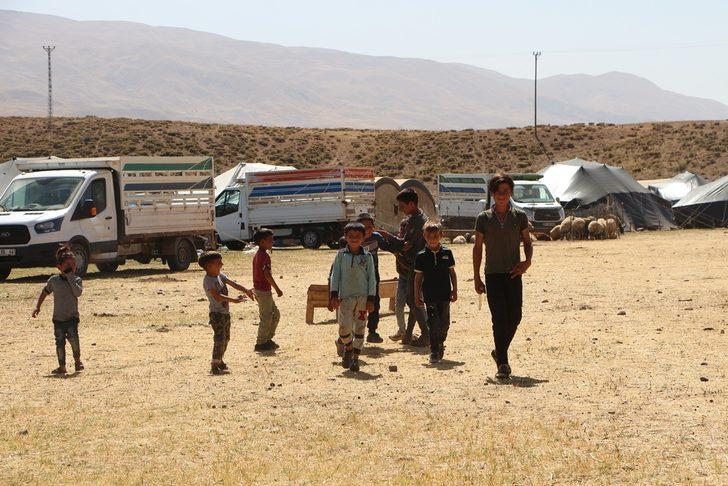 Göçerler günler sürecek zorlu dönüş yolculuğuna hazırlanıyor G2