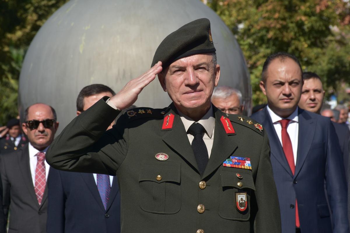 Gaziantep ve Malatya'da, 19 Eyl&uuml;l Gaziler G&uuml;n&uuml; dolayısıyla t&ouml;ren d&uuml;zenlendi