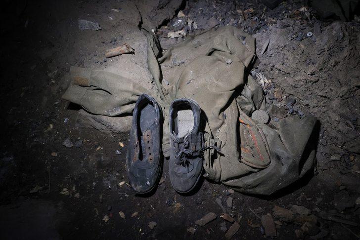 Bu fotoğrafları ilk kez göreceksiniz! Yıllarca burada saklanmışlar: 50 metre uzunluğunda 9 odalı; mutfak, tuvalet, depo... G4