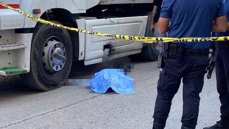 TIR'ın altına bakınca yıkıldılar! Kahreden kaza ve sonrasında yaşananlar yürek yaktı G1