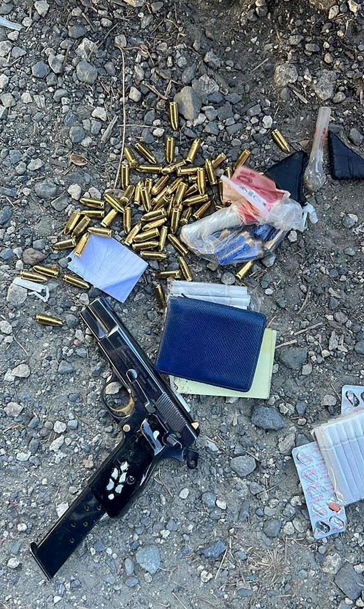 GÜNCELLEME 3 - Fatih'te silahla ateş edilen 2 polis memuru yaralandı G2