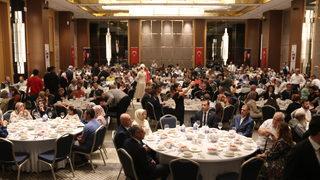 Diyarbakır'da valilik tarafından şehit aileleri ve gaziler onuruna yemek verildi