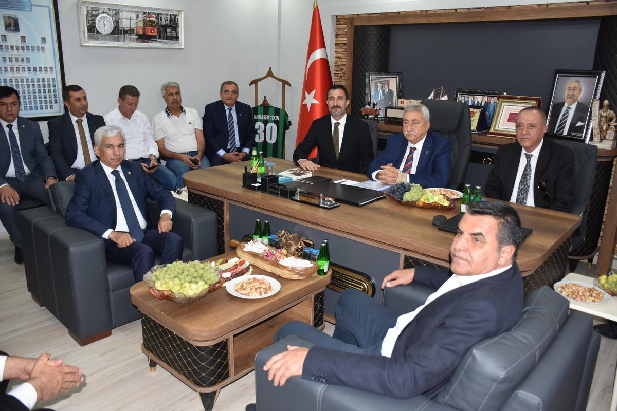 TESK Genel Başkanı Paland&ouml;ken, Hakkari'de konuştu: