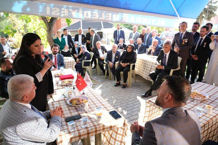 AK Parti Genel Başkan Yardımcısı Sarıeroğlu, gazilerle bir araya geldi: G5