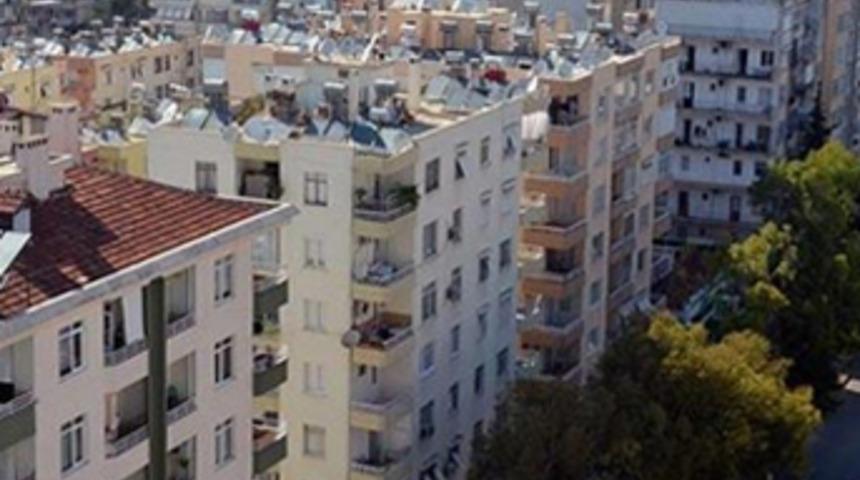 İstanbul'da 250 bin konut risk altında