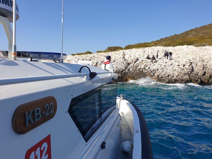 İzmir'de geri itilen 259 düzensiz göçmen kurtarıldı, 14 göçmen yakalandı G3