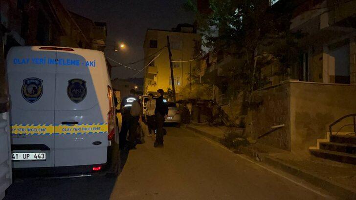 GÜNCELLEME - Kocaeli'de babasını bıçaklayarak öldürdüğü öne sürülen zihinsel engelli tutuklandı G2