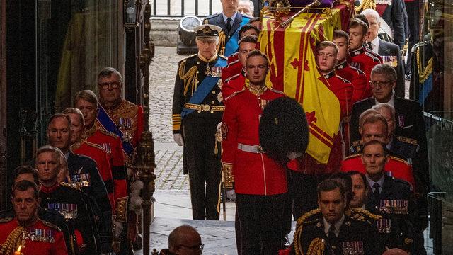 Kraliçe Elizabeth'in cenazesinde flaş 'Osmanlı' detayı! Dikkatlerden kaçmadı
