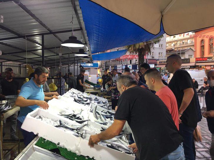 Zonguldak'ta palamut bolluğu tezgahlardaki fiyatlara yansıdı G5