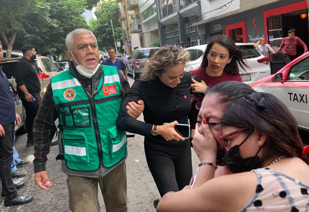 Meksika'daki depremde ilgin&ccedil; '19 Eyl&uuml;l' tesad&uuml;f&uuml;: ''Lanet gibi g&ouml;r&uuml;n&uuml;yor!'