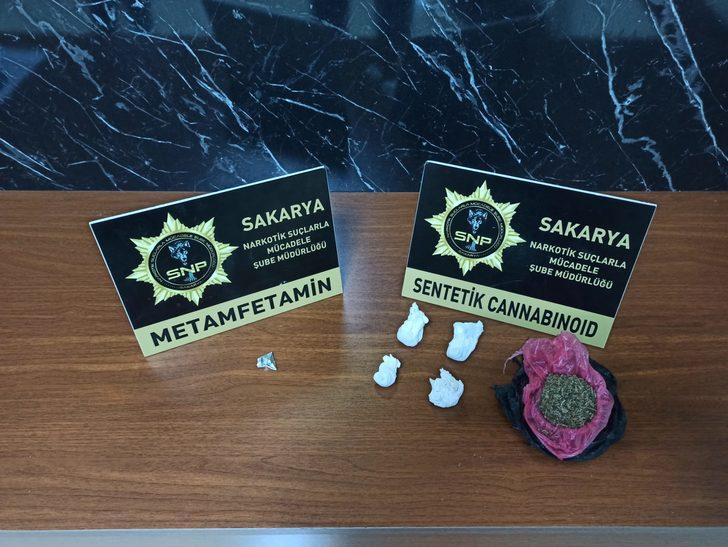 Sakarya'da uyuşturucu operasyonlarında yakalanan 6 zanlı tutuklandı G4