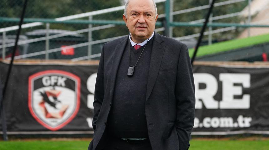 Cevdet Akınal'dan, Trabzonspor maçındaki hakem kararlarına tepki: