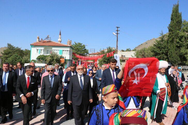 Sivrihisar'ın kurtuluşunun 101. yılı, Zaimağa Konağı'ndan başlayan yürüyüşle kutlandı G3