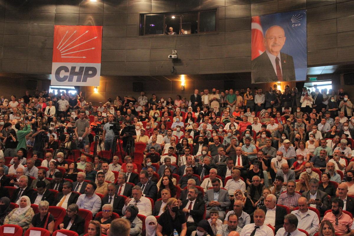 CHP Genel Başkanı Kılı&ccedil;daroğlu, Elazığ'da partisinin grup toplantısında konuştu: (1)