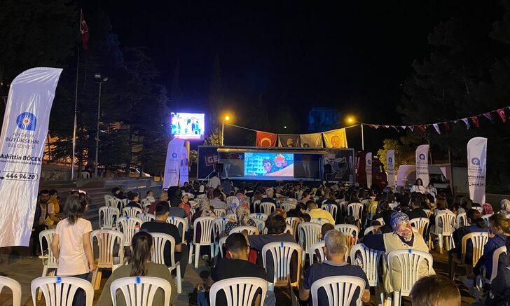 Altın Portakal Sinema Tırları ücretsiz sinema gösterimine başladı G2