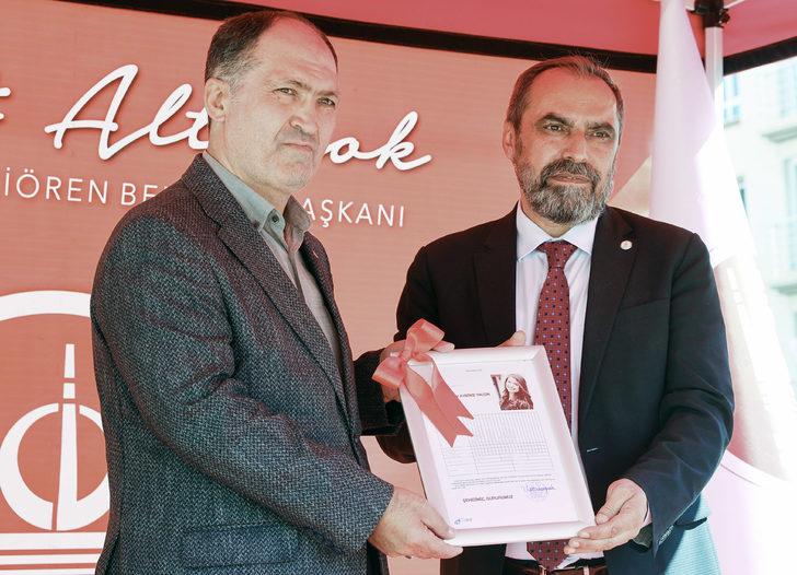 Şehit öğretmen Şenay Aybüke Yalçın'ın adı Keçiören'deki halk kütüphanesinde yaşatılacak G5