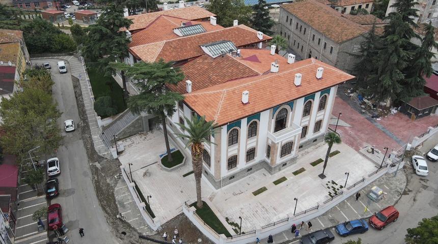 Trabzon'daki tarihi vilayet binası restore edilerek hizmete açıldı