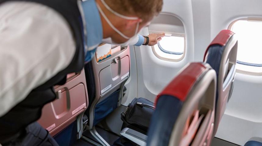 Uçak seyahatlerinde bu kuralara dikkat edin! “Kalkış ve iniş sırasında pencerelerinizi açın”