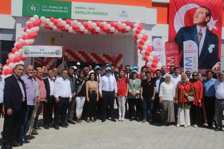 Mersin'de Mut Gençlik Merkezi törenle hizmete açıldı G3