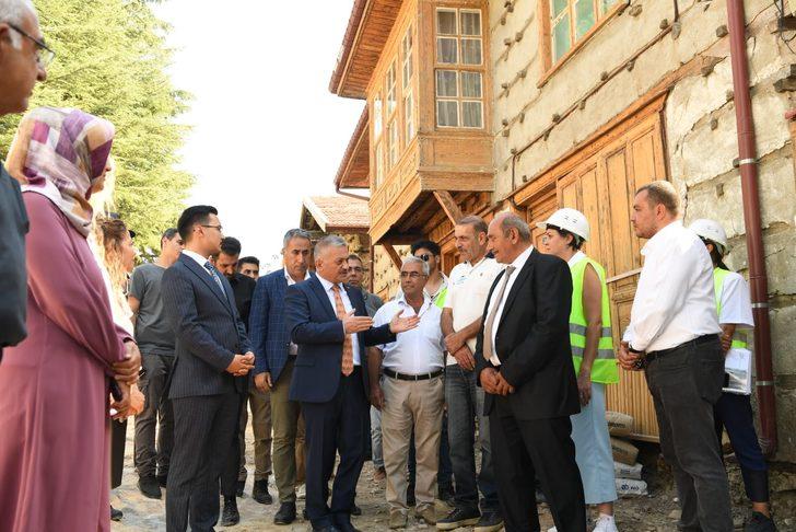 Antalya'nın özgün mimarisiyle bilinen tarihi "düğmeli evleri" restore ediliyor G1