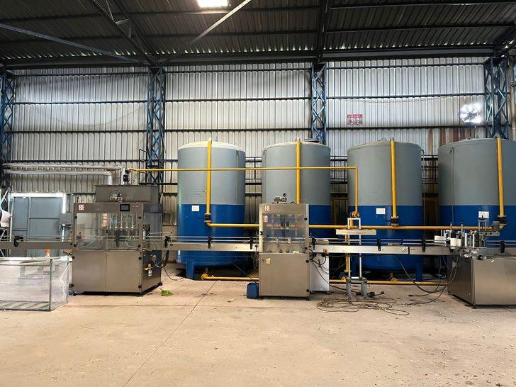 Bakan Soylu Adana'da 79 bin litre kaçak akaryakıt ele geçirildiğini bildirdi G2